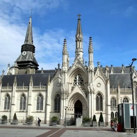 Διαμέρισμα Prestige Pop Art Plaine Images Ρουμπαί