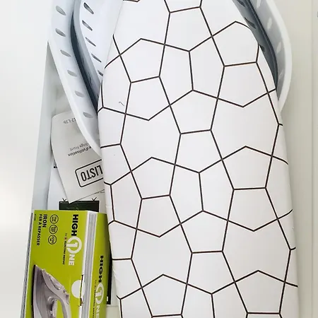 Διαμέρισμα Prestige Pop Art Plaine Images