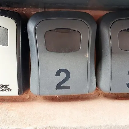 Prestige Pop Art Plaine Images *